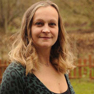 Portrait von Janine Schöller